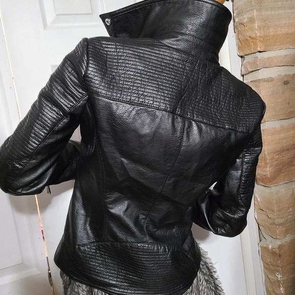 Tommy Hilfiger Jacket - Picture 6 of 6